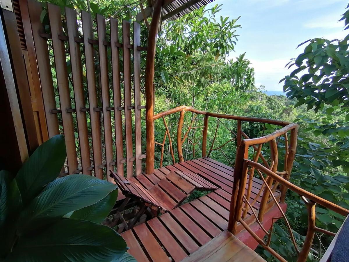 Nakabalo Guesthouse & Restaurant 锡基霍尔 外观 照片