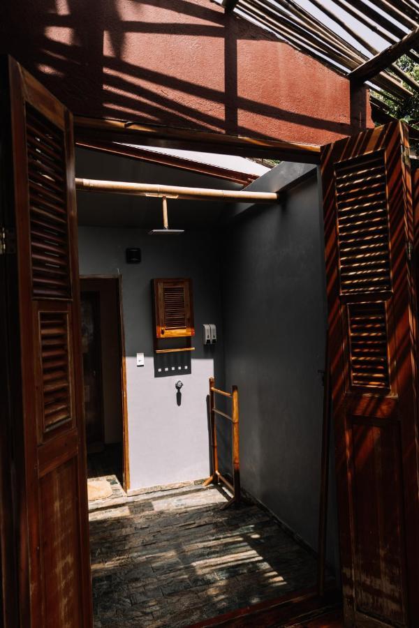 Nakabalo Guesthouse & Restaurant 锡基霍尔 外观 照片
