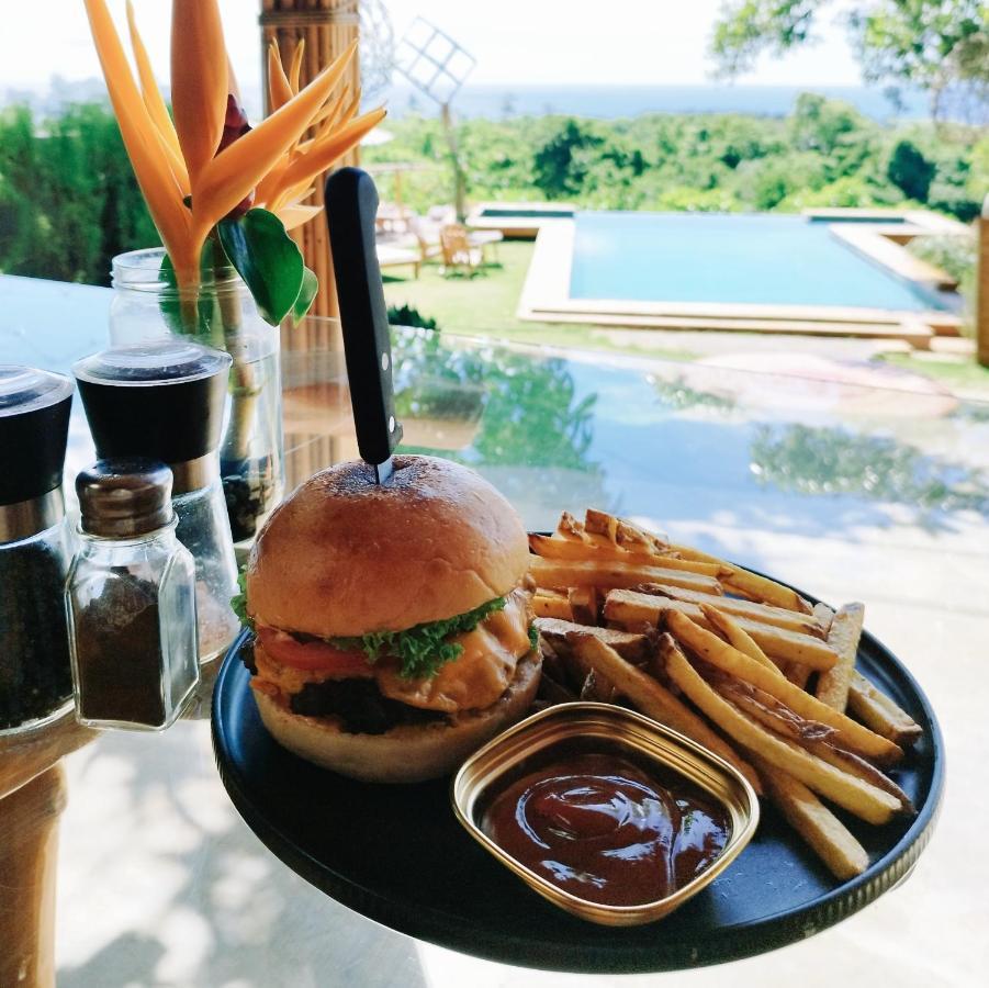 Nakabalo Guesthouse & Restaurant 锡基霍尔 外观 照片